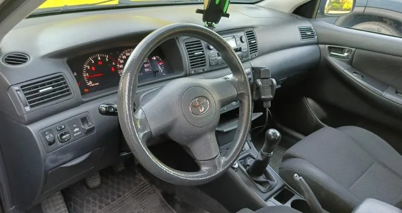 Toyota Corolla cena 8500 przebieg: 306200, rok produkcji 2005 z Bełżyce małe 29